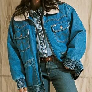 Wrangler Blue Denim Jacket with White Shearling Collar